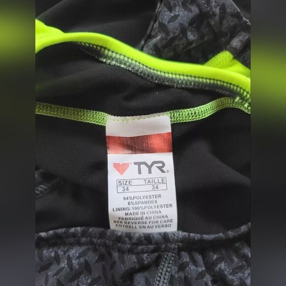 TYR Female Durafast Elite Viper DiamondFit Swimsuit WDVIP7A, Size 34 (M/8) NWT - Picture 14 of 16